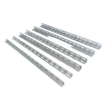 Aço galvanizado laminado a quente para o ângulo de perfuramento da série Q195-Q420