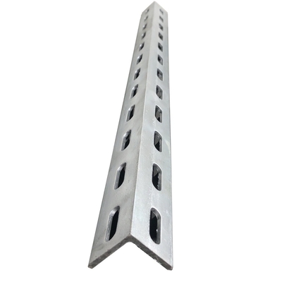 Aço galvanizado laminado a quente para o ângulo de perfuramento da série Q195-Q420