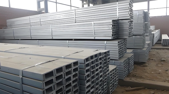 Aço inoxidável laminado a quente Unistrut canal U peso do canal com serviço de descolagem