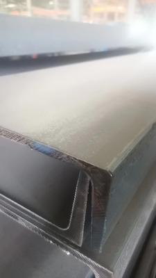 Técnica de rolos a quente de qualidade Q235B Coréia Custom Channel Steel Bracket