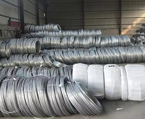 Serviço de solda e tolerância de ± 1% para fio galvanizado de bobina de 6 mm-12 mm