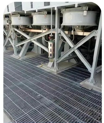 Cobertura de grades de aço inoxidável para calhas de drenagem de tempestade em design de estilo industrial