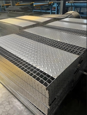 Plataforma offshore piso revestimento de grade de aço galvanizado com 50 mm pitch barra transversal